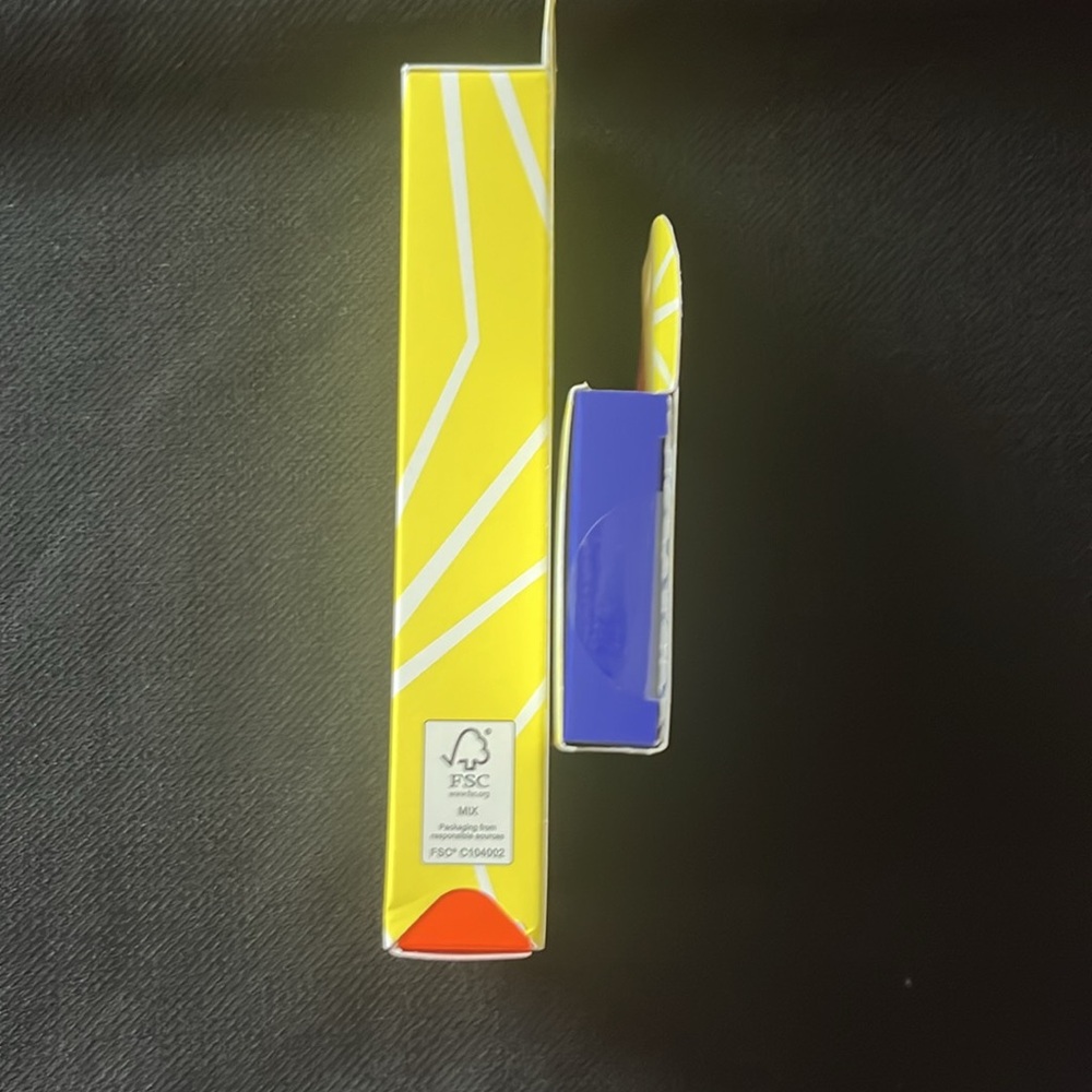 New Skintimate Spark Razor and Refill Set - Picture 5 of 5